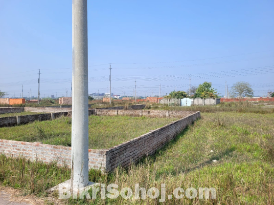 plots for sale 5 katha Bashundhara Residential Area,